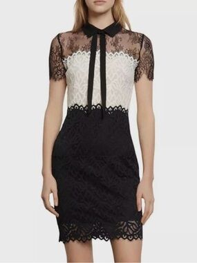 Sandro Two Tone Lace Dress.
Size 2/ Size 6 US